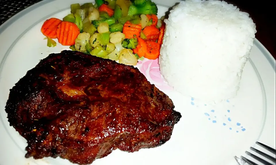 carribean jerk steak..|Ayel Santellaさん