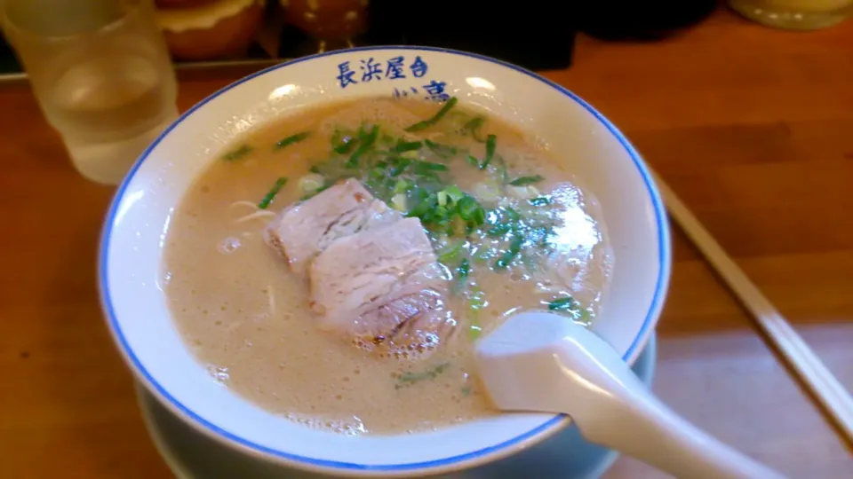 あぁ博多人情 長岡店 とんこつラーメン|ミナミ ヒロヤさん