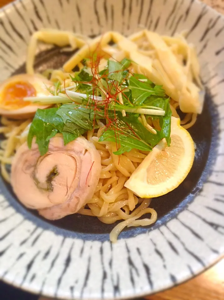 こちらがトマトアンチョビつけ麺！麺にトマトスープが絡んで美味しかったー！|リュカさん