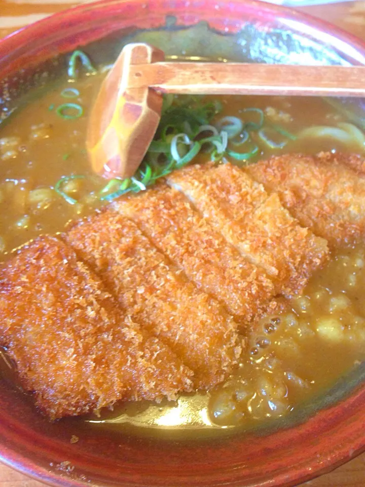 得正のカツカレーうどん|酩酊親父さん