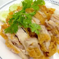 Snapdishの料理写真:カオマンガイ トード (ข้าวมันไก่ทอด)