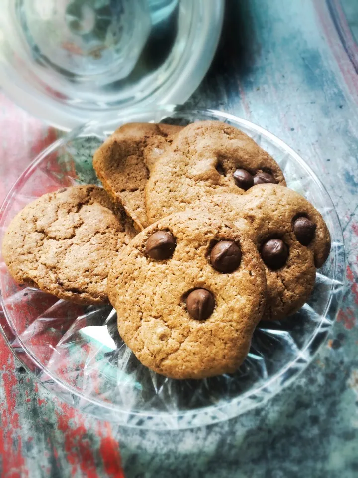 Chewy chocolate chip cookie|Vrebelさん