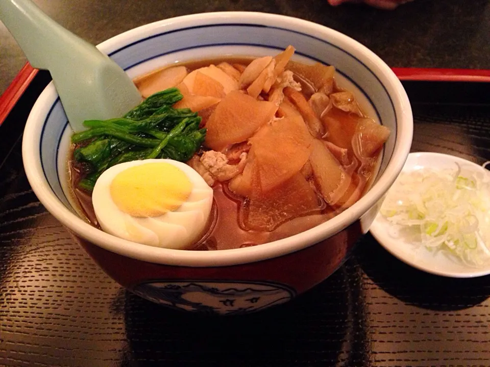 営業マンの昼ごはん けんちんそば|ぽんたさん