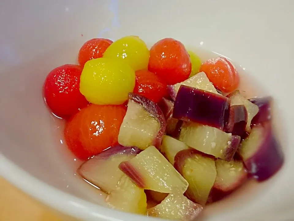 ミニトマトと茄子のハニーレモン漬け|cookingパパ五郎さん