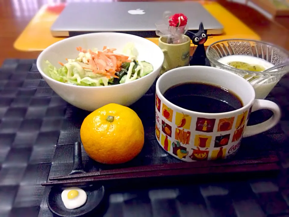 🍊サラダ＆ヨーグルト☕️|マニラ男さん