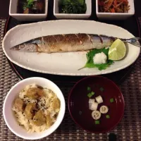 Snapdishの料理写真:秋刀魚の塩焼き&栗おこわ|gogomioさん