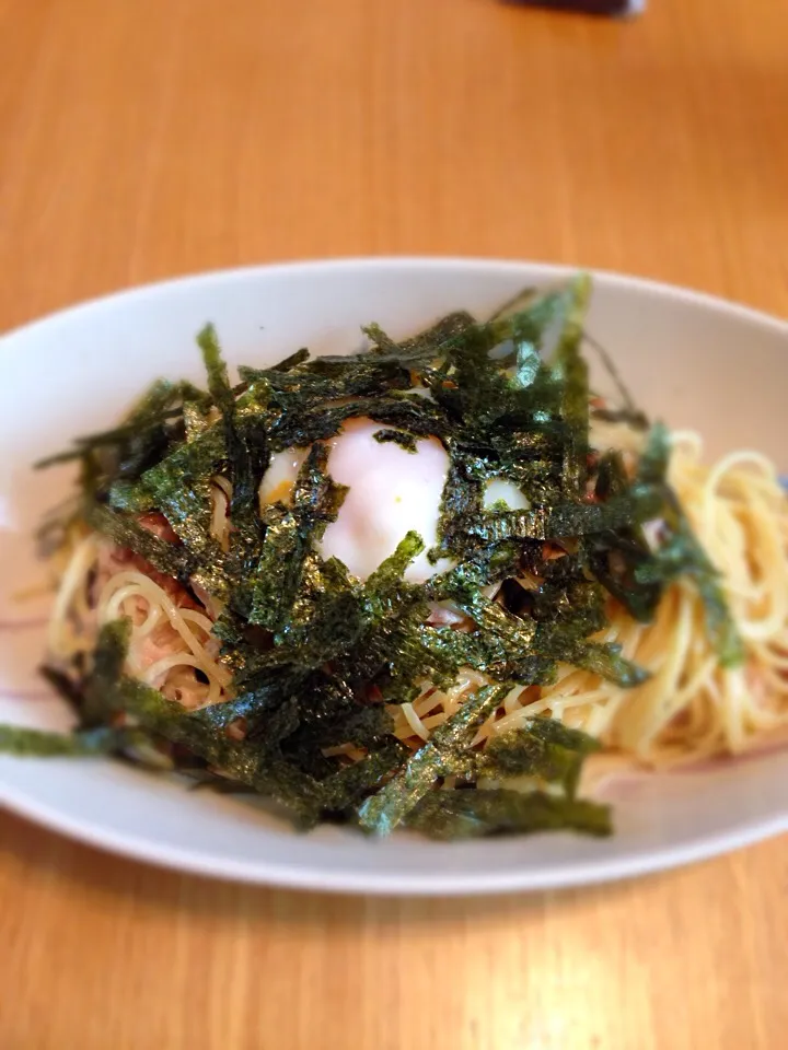 納豆パスタ 温玉のせ|ありんこさん