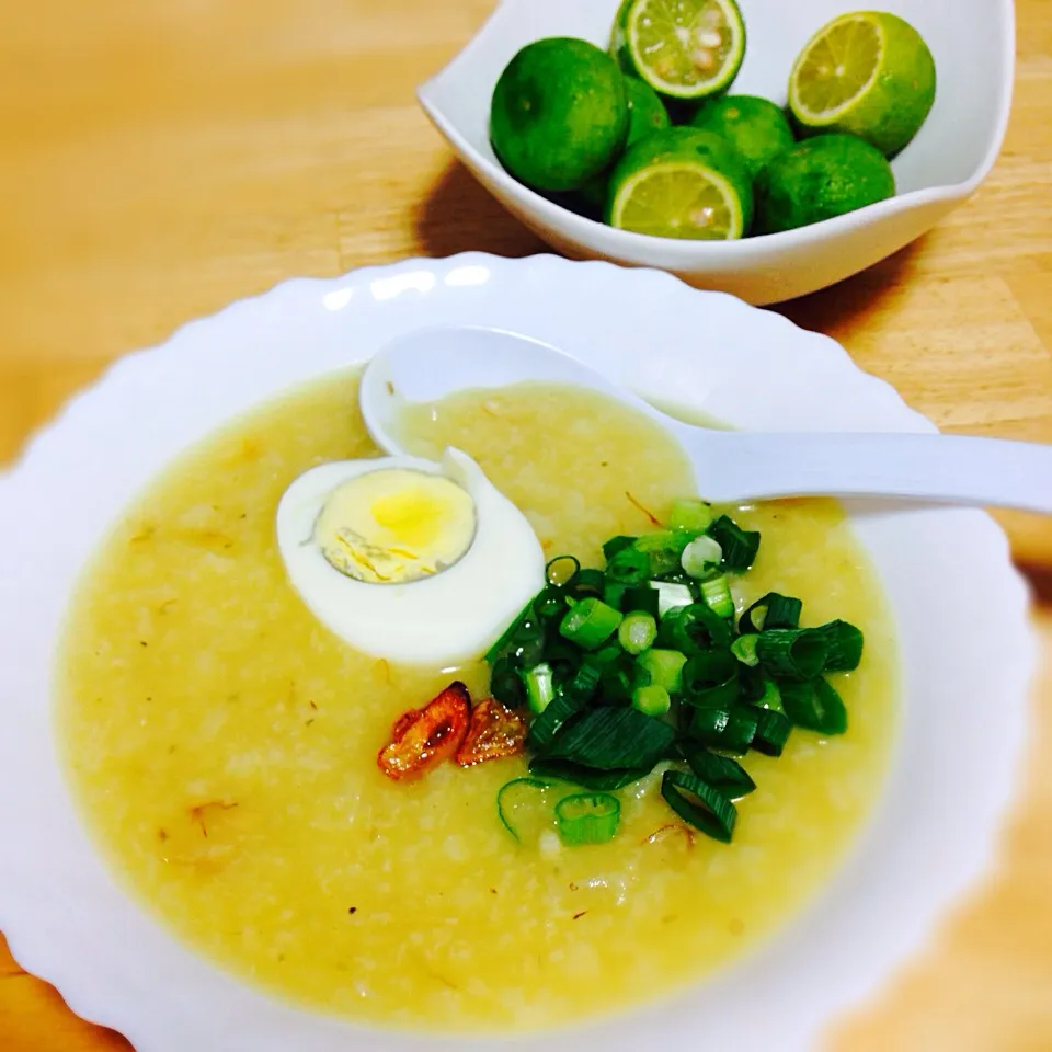 Arrozcaldo (rice soup)|Laarni Nabongさん