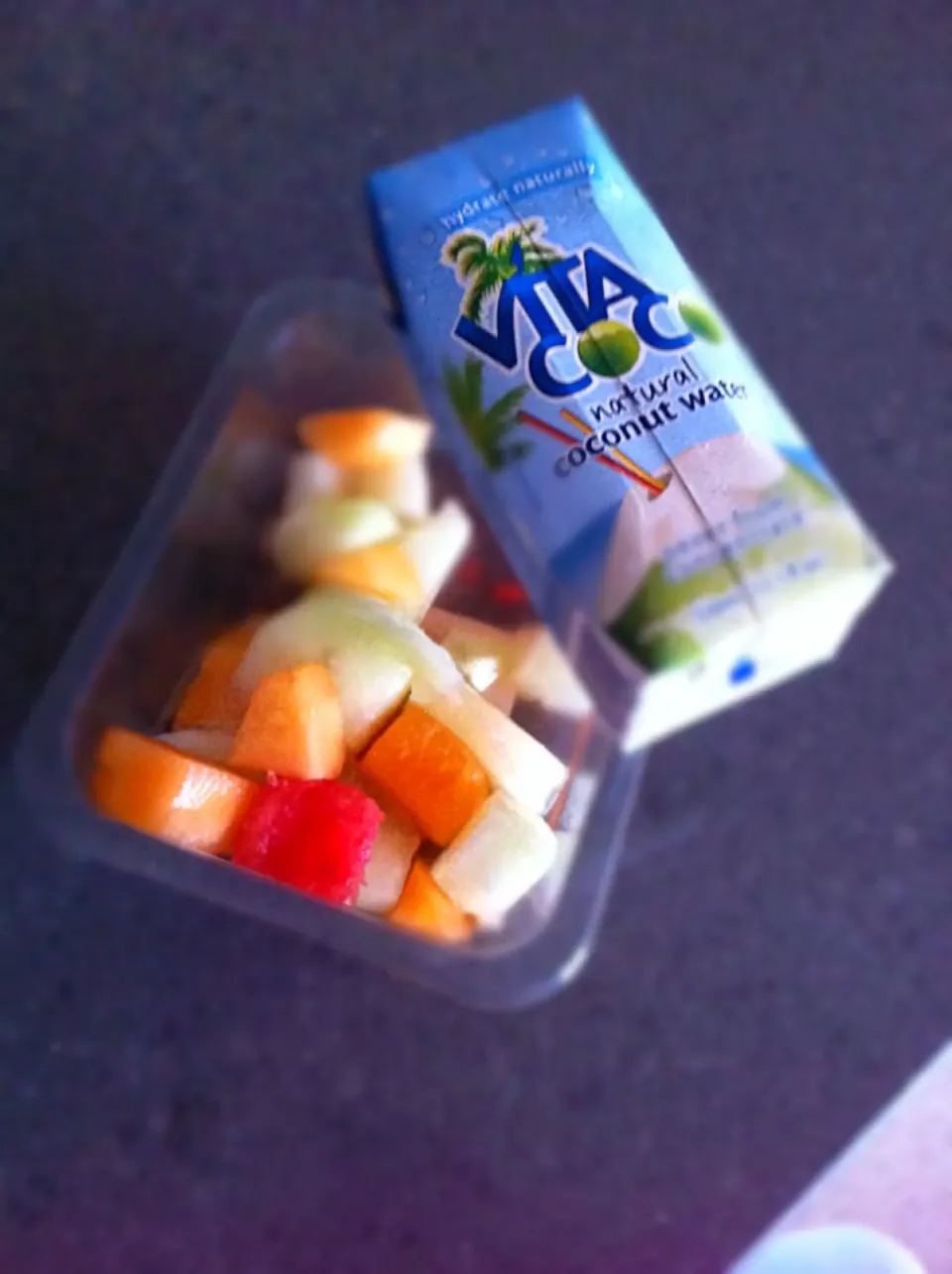 Snapdishの料理写真:Healthy breakfast - melon and coconut water|🍓Jolejo🍓さん