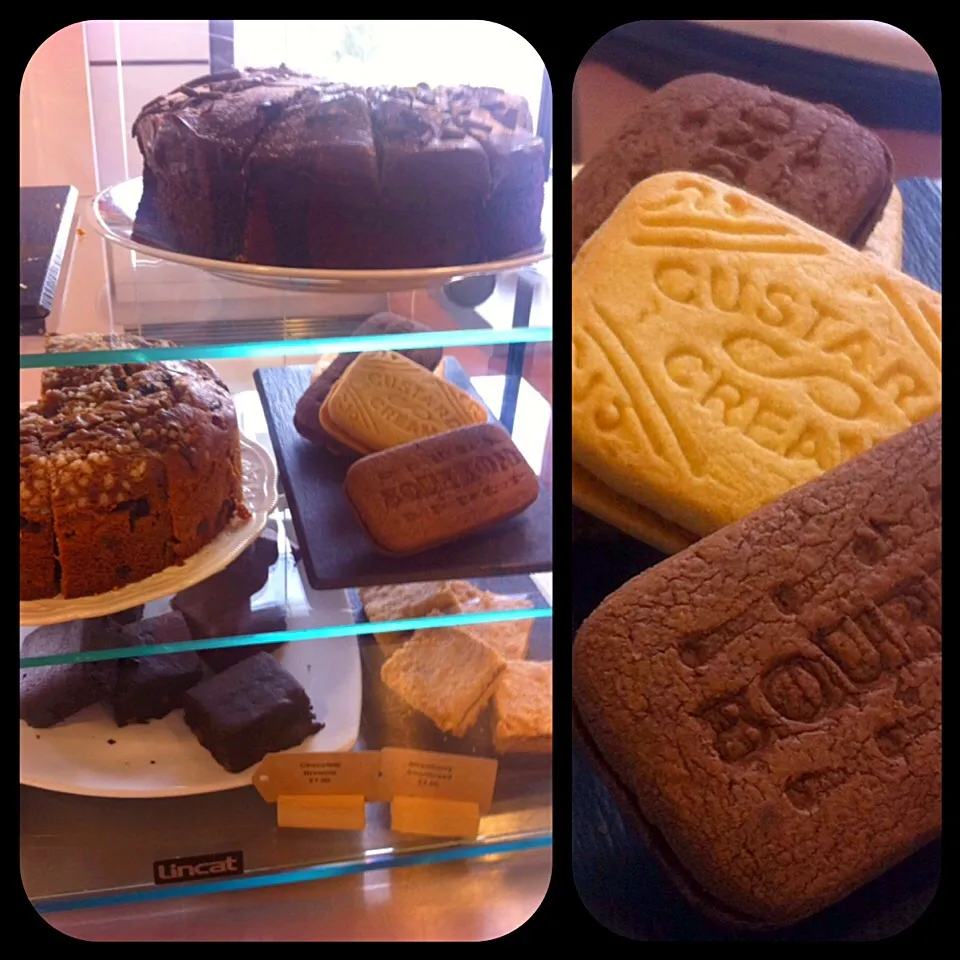 Snapdishの料理写真:A selection if cakes and giant biscuits - from the canteen at work|🍓Jolejo🍓さん