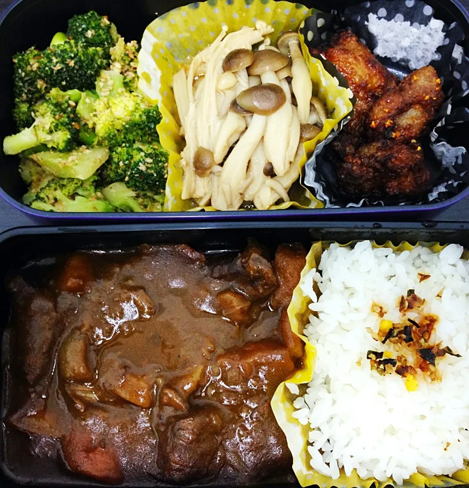 Today's bento - beef curry rice, broccoli goma-ae, miso mushrooms, tori karaage|coxiella24さん