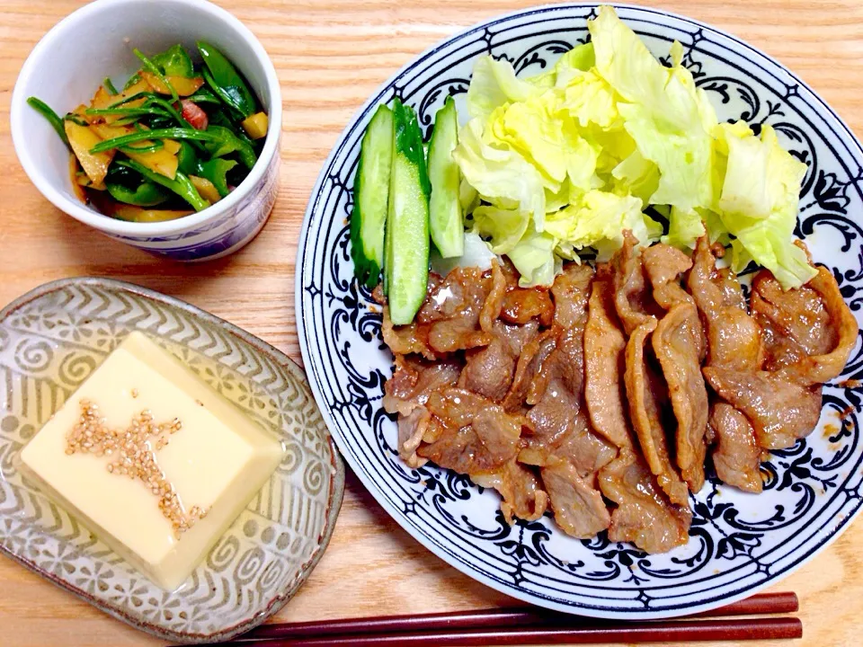 豚の生姜焼き、野菜のバター炒め、卵豆腐✧*|Makiさん