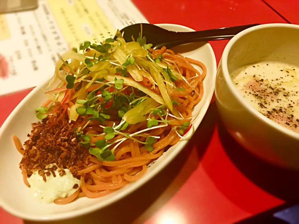 Snapdishの料理写真:つけ麺工房浅草製麺所 カルボつけ麺の赤辛麺|ddr3rdmixさん