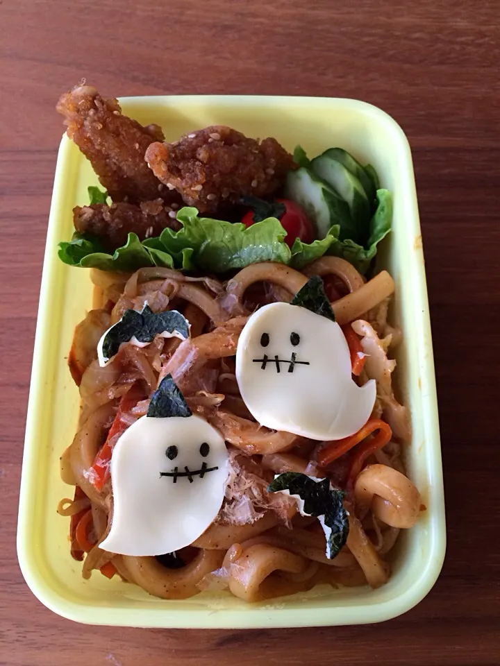 オバケちゃんの焼きうどん弁当|manacocoさん