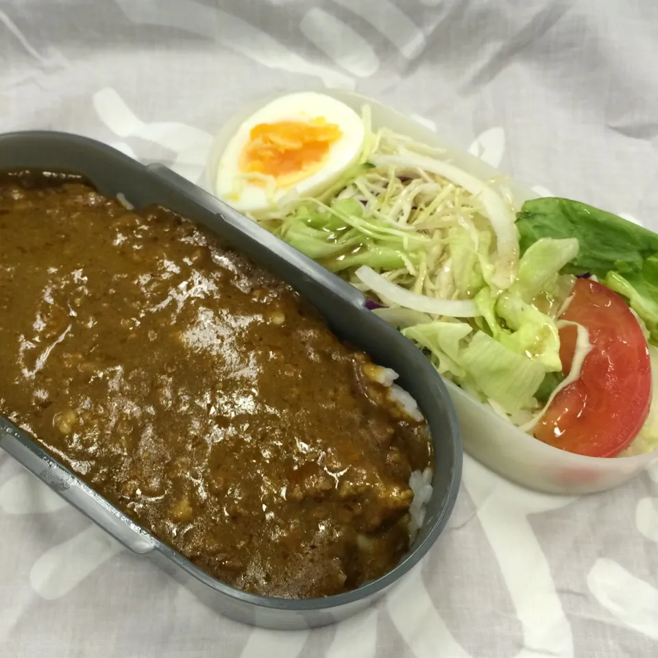 弁当（キーマカレー、サラダ）|SasaMasa213さん