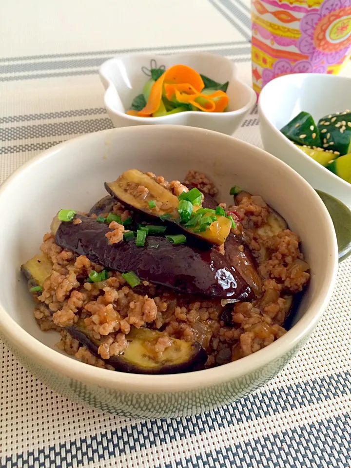 Snapdishの料理写真:麻婆茄子の中華セット😋🍴|airi-nさん