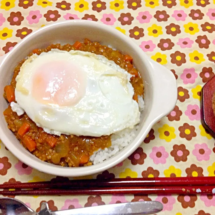 キーマカレー目玉焼き🍳|MAMIさん