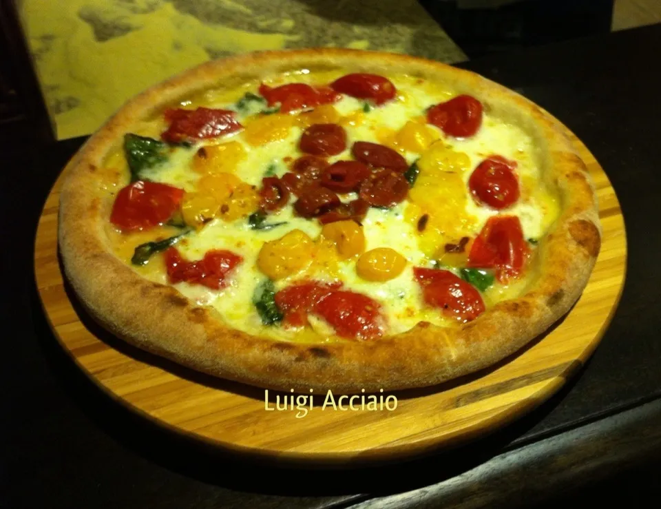 Pizza "3 Pomodori"|Luigi Acciaioさん