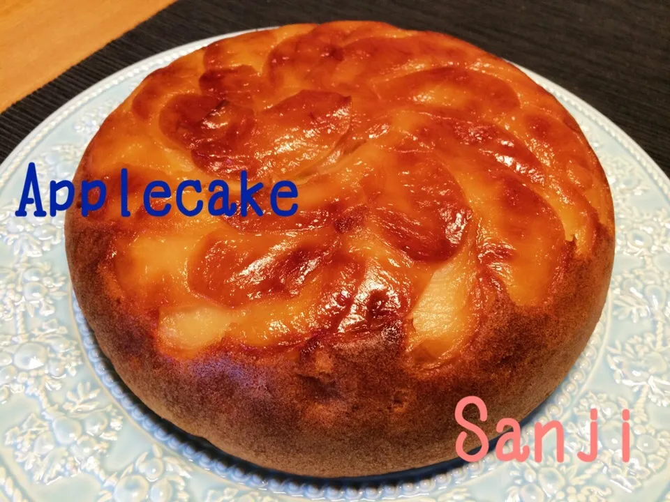 かなひなママさんの料理 炊飯器でりんごケーキ|Sanjiさん