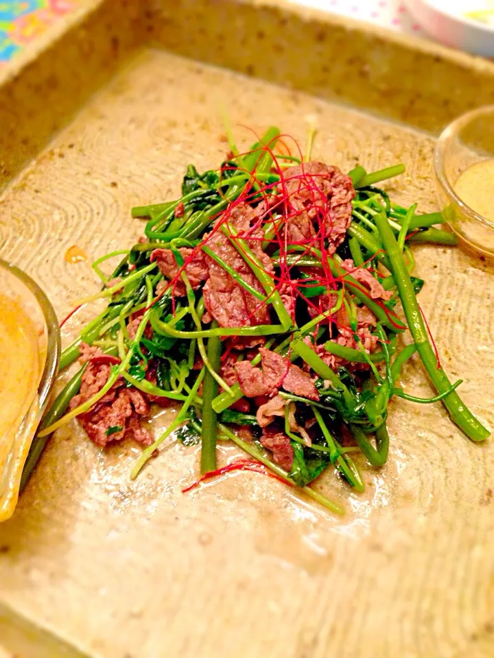 牛肉と青野菜炒め 胡麻ソース添え|Shufubakaさん