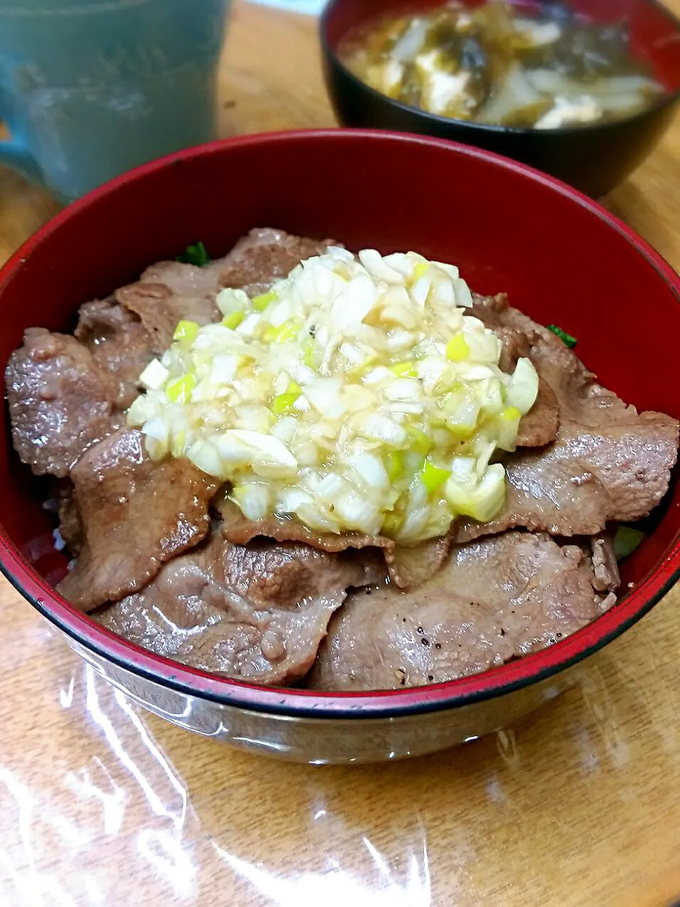 ネギ塩牛タン丼|あみさん