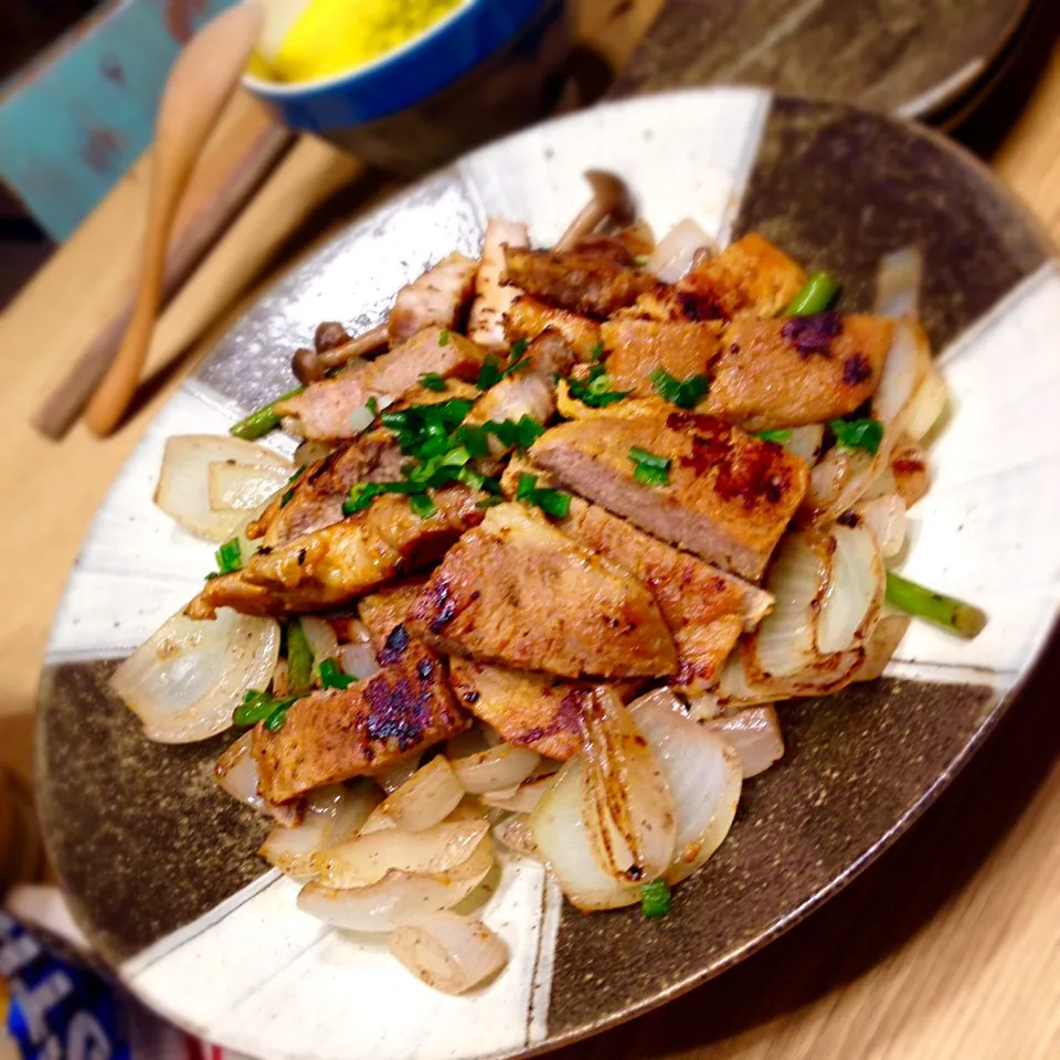 いつかの晩御飯💦豚味噌ステーキと北海道野菜のいろいろ❤️|シーチキンさん