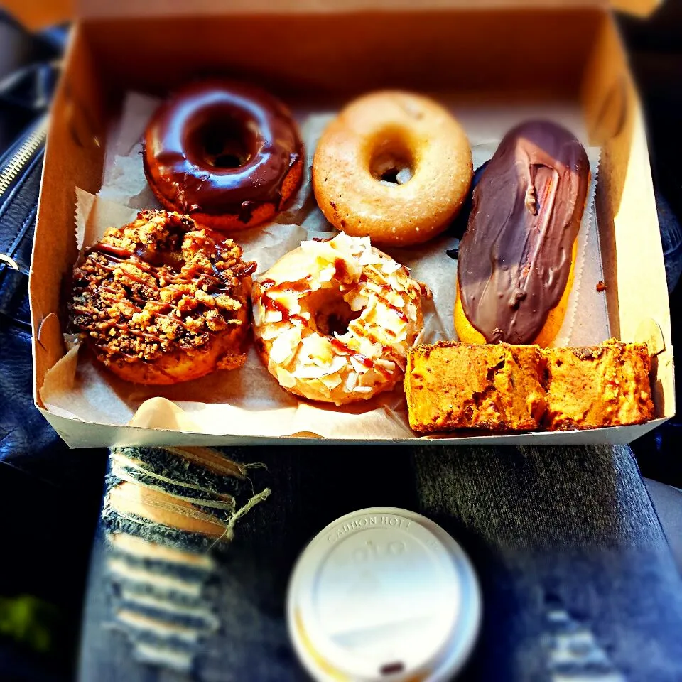 Gluten-free vegan donuts and sweets from Babycakes NYC|Kompeito_cooksさん