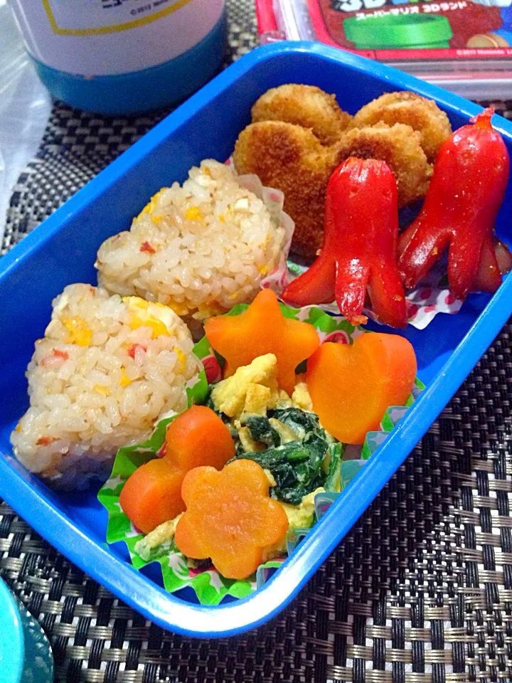 Obento do Enzo de hj 👦🍱🍱🍱|lucia inoueさん