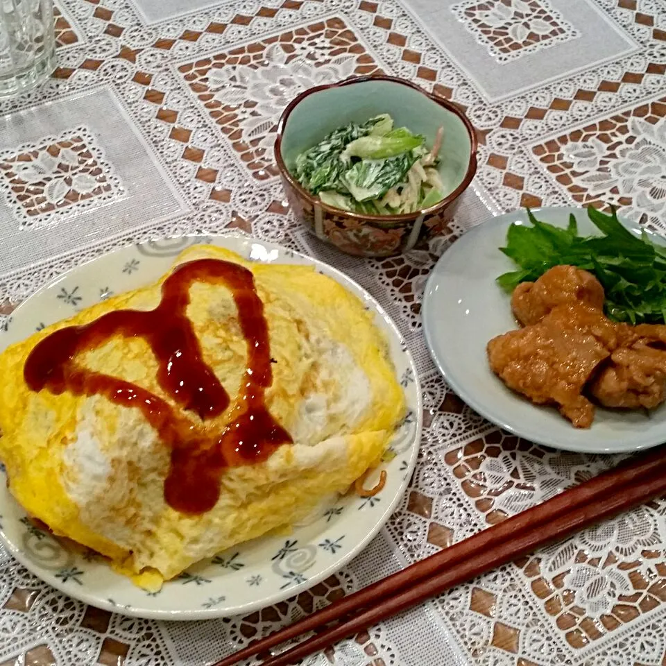 今日の夜ご飯♡
オムそば・酢鶏・青梗菜の胡麻マヨ和えでした♡|Mami.Nさん