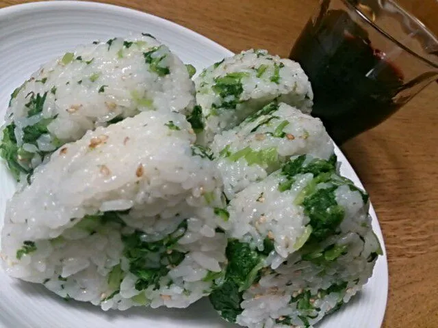 Snapdishの料理写真:菜飯おむすび|mamaruさん