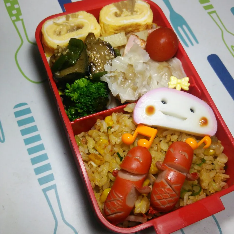 Snapdishの料理写真:10月11日高校生女子部活弁当♪うっちーさんの『ソーセー人の作り方』|クッキングおやぢさん