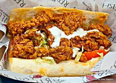 💦🐟💦2014 Louisiana Seafood Festival💦🐟💦 #Seafood #Louisiana #Lifestyle #Holidays/Celebrations 🎭 ♨ 🎭 BBQ Oyster PoBoy at Red Fish Grill ✔ New Orleans 🎭♨🎭|Alisha GodsglamGirl Matthewsさん