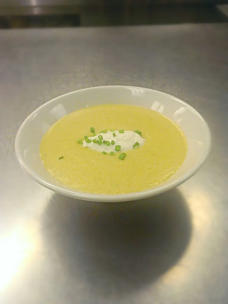 winter squash soup with honeyed goat cheese and chive|Matthew millerさん