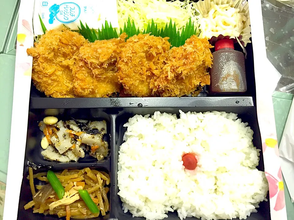 ホンキートンクの豚カツ弁当！|Food is lifeさん