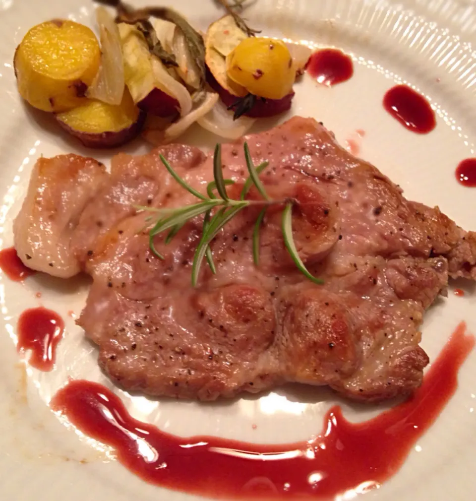 Grilled pork with Marsala wine and Lejay cassis sauce|Yuriさん