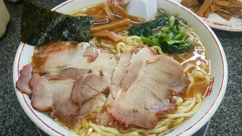 勝龍 ラーメン|きらいろかなさん