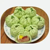 Snapdishの料理写真:Vietnamese Meat Buns|Jessica Tranさん