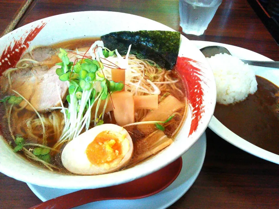 ようか 醤油ラーメン&鶏だしカレー|きらいろかなさん