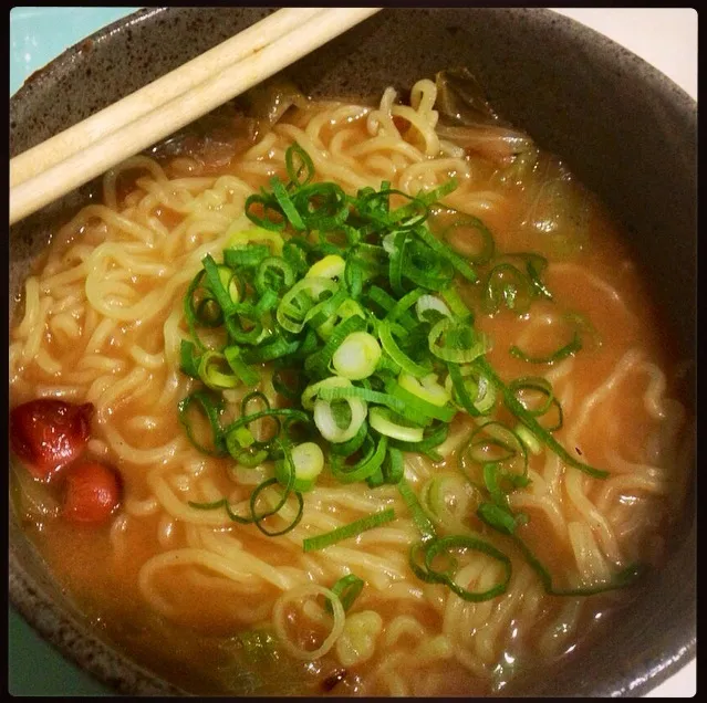 日清のみそラーメン|おすぎちゃんさん