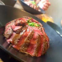 佰食屋 ステーキ丼|れおさん