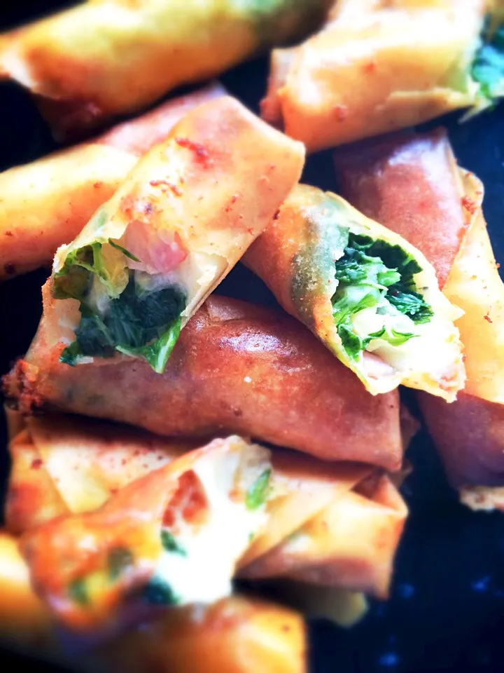 Spinach ham cheese springroll|Vrebelさん