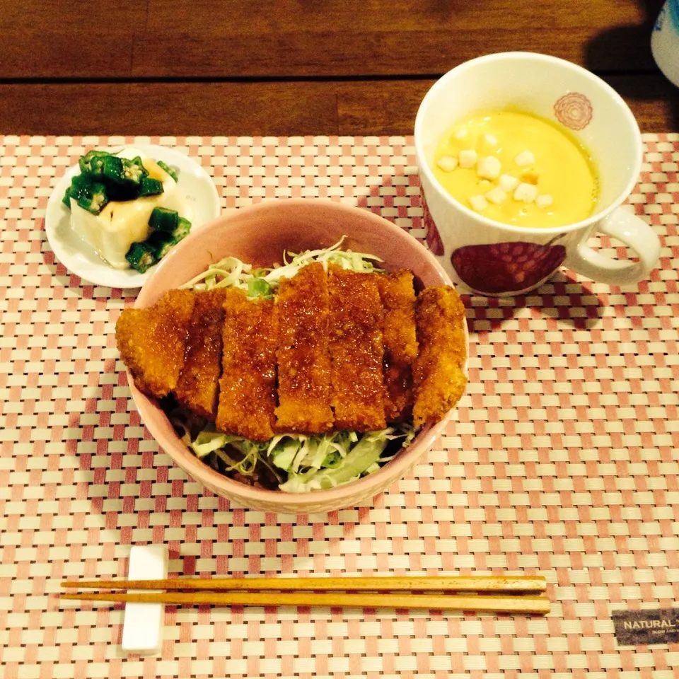 Wソースカツ丼|はちさん