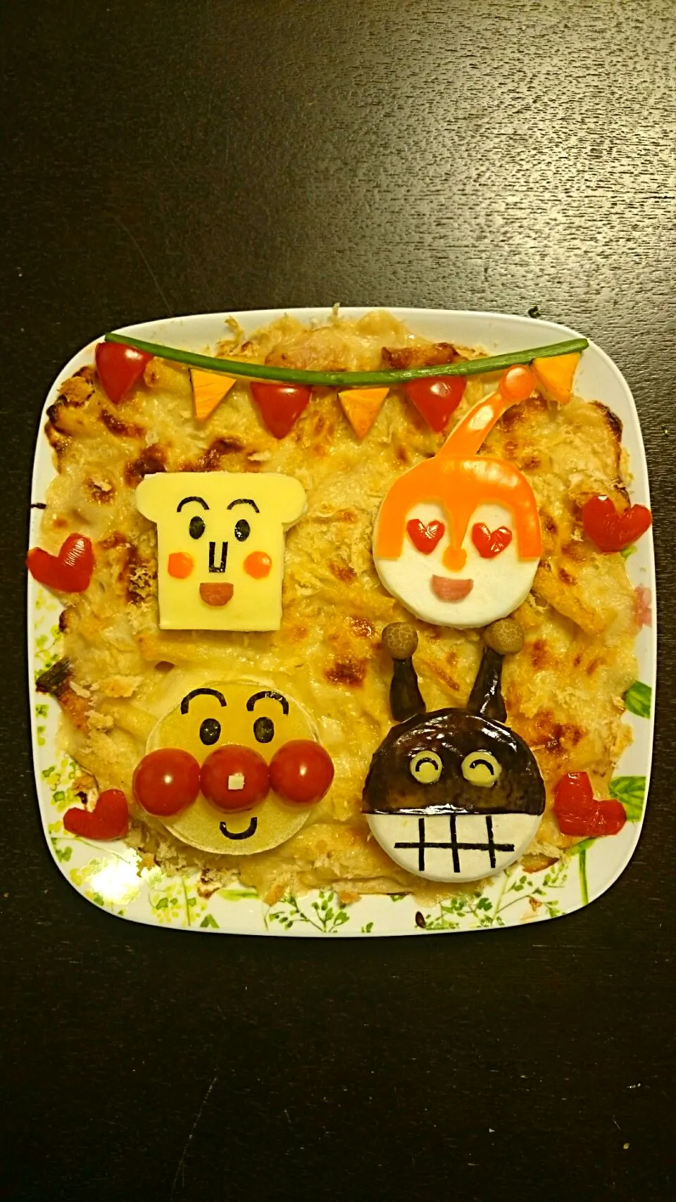 Snapdishの料理写真:♡アンパンマン グラタン ♡|MM21さん