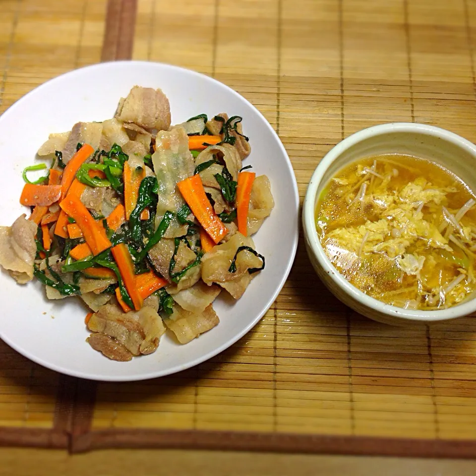 肉丼とエノキと卵の中華スープ|マカロニ公爵さん