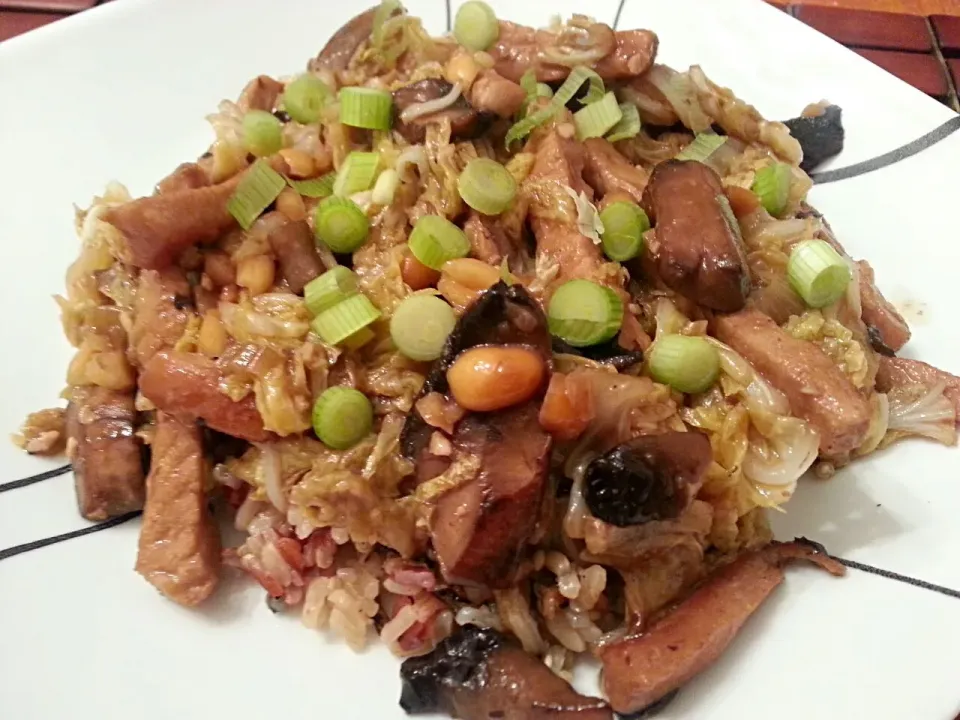 Pork & Napa Cabbage Stir-Fry with Peanuts|Melissa Marie Hallさん