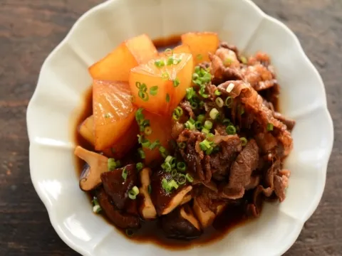 大根と牛肉・しいたけのすき煮|ヤマサ醤油公式アカウントさん