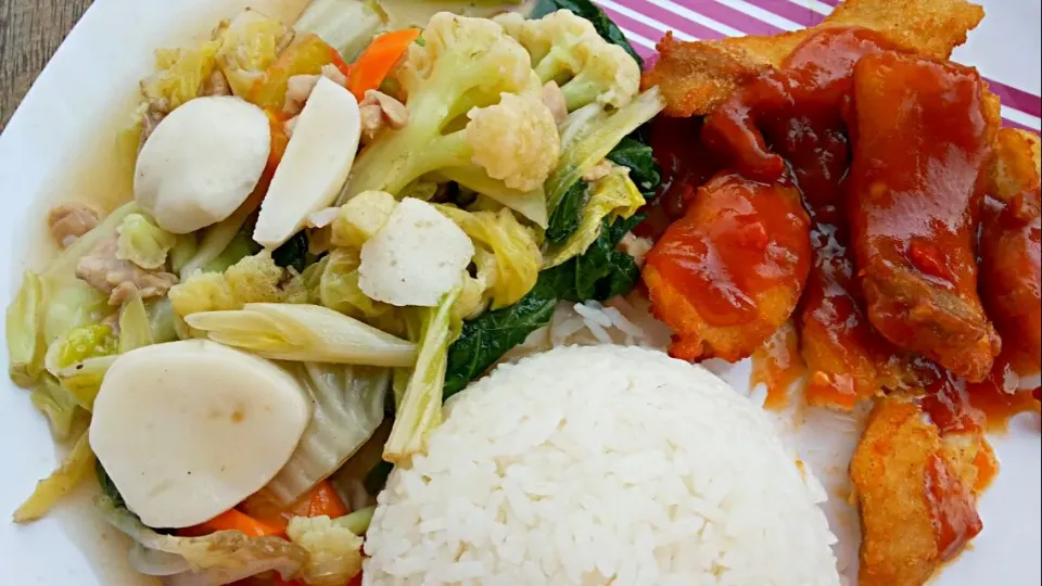 lunch with spicy fish fillet and vegi|Lilyさん