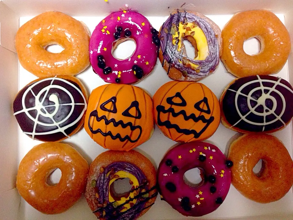 krispy kreme halloween|carla santiagoさん