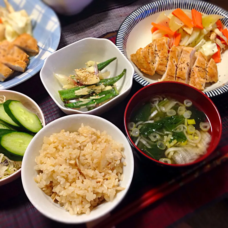 マツタケご飯とチキンソテー|のんのさん