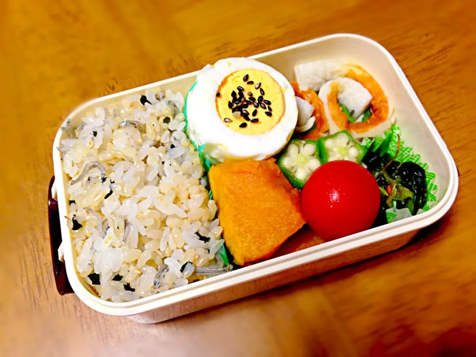 今日のお弁当。台風 行っちゃったー(°_°)テスト頑張らねば‼|くりちさん